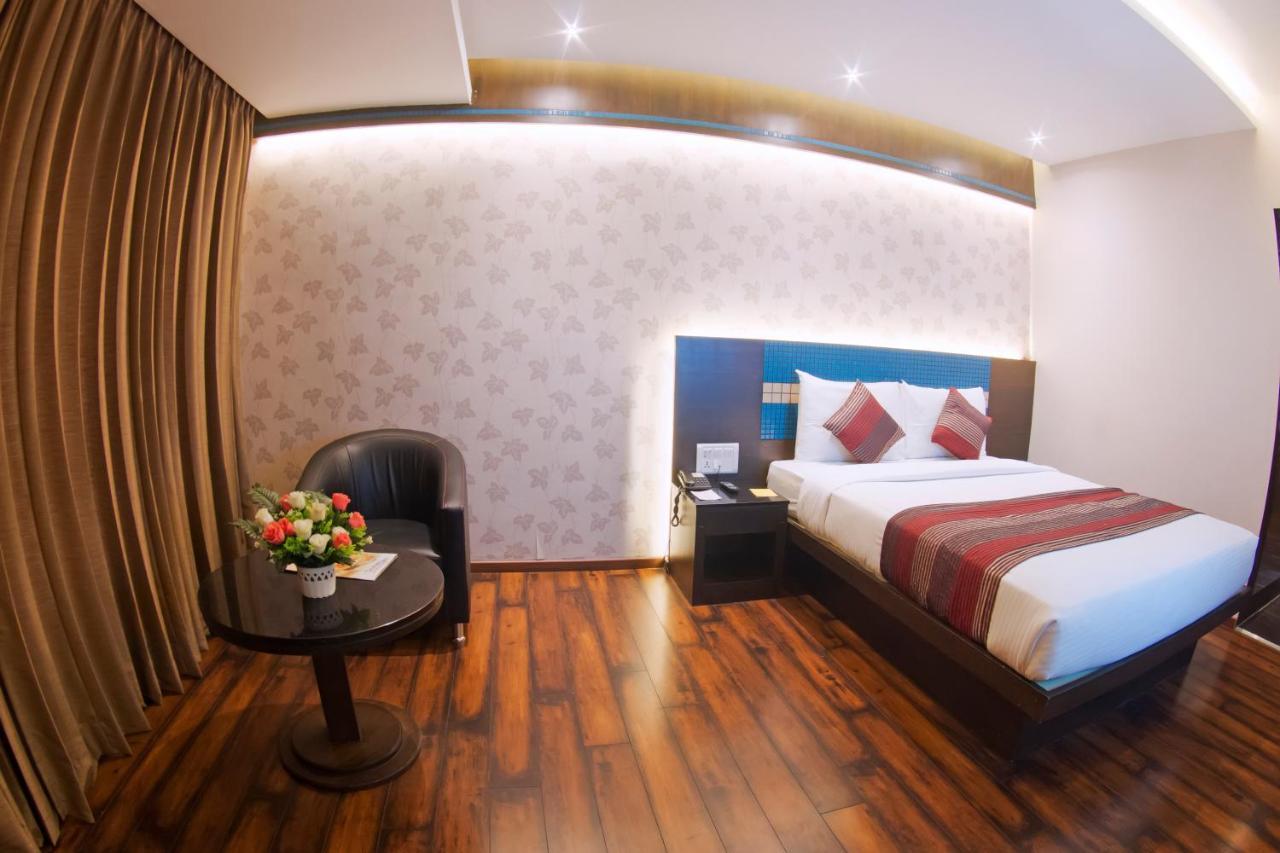 President Hotel Májszúr Kültér fotó