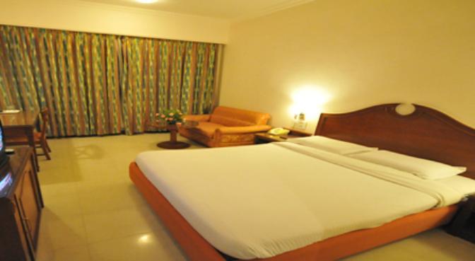 President Hotel Májszúr Szoba fotó